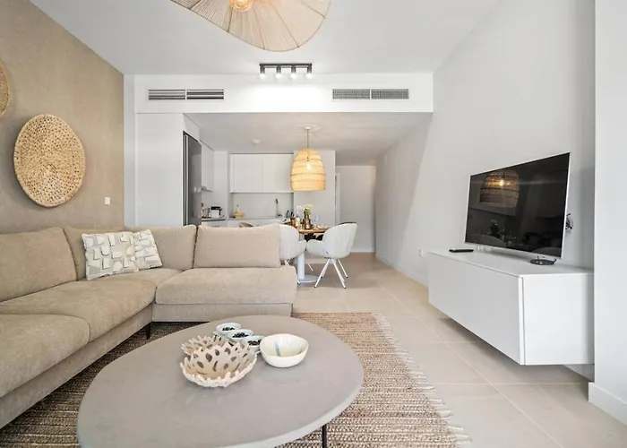 Perfect For Families & Remote Workers - Selwo, Lägenhet *