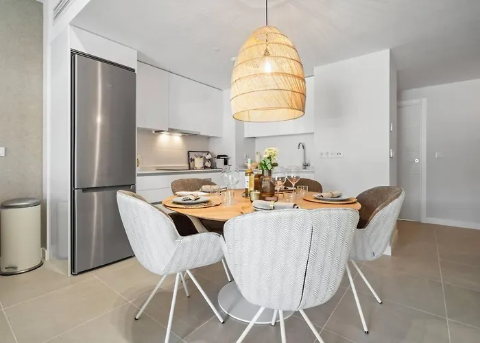 Perfect For Families & Remote Workers - Selwo,